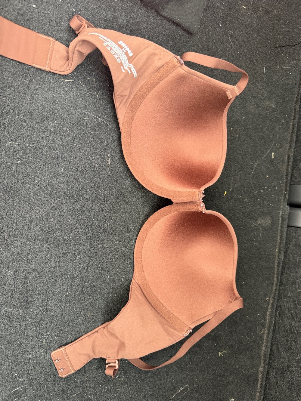 SKIMS Padded T-Shirt Bra in Dusty Rose Brown - Picture 3 of 3